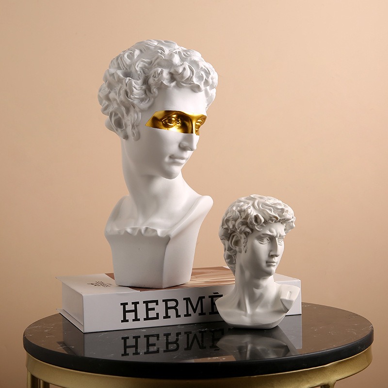 Estátua Nórdica Grega em Resin - Resin Art Studio avaliação e preço